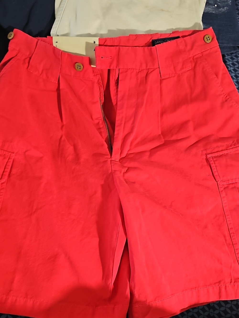 Daniel Cremieux Men’s Coral-Red Cargo Shorts
